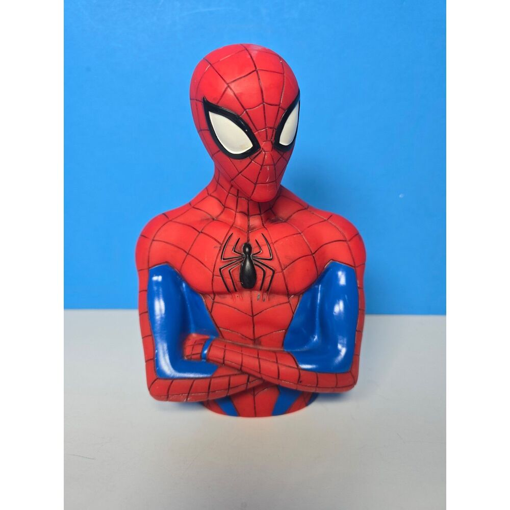 Marvel Spider Man Coin Bank Bust Plastic 6.25" Tall Super Action Hero Figure Toy